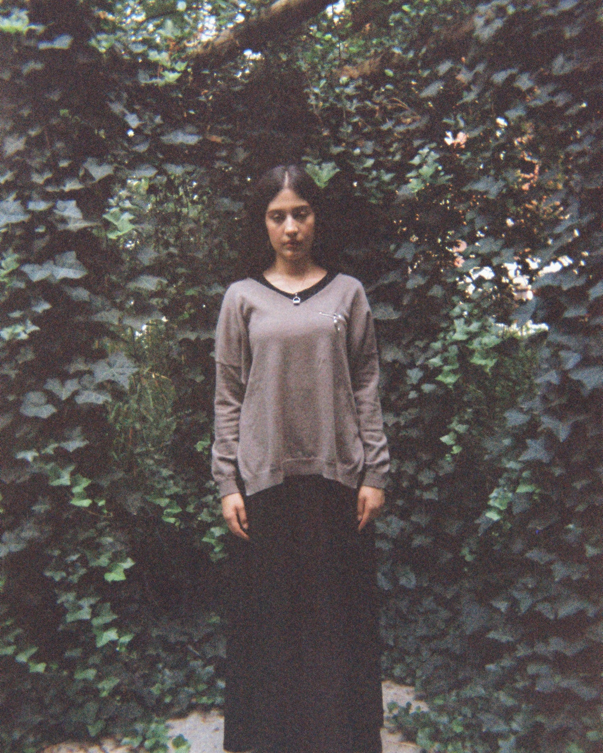 Pull col V SALAMBO en laine et cachemire - Taupe