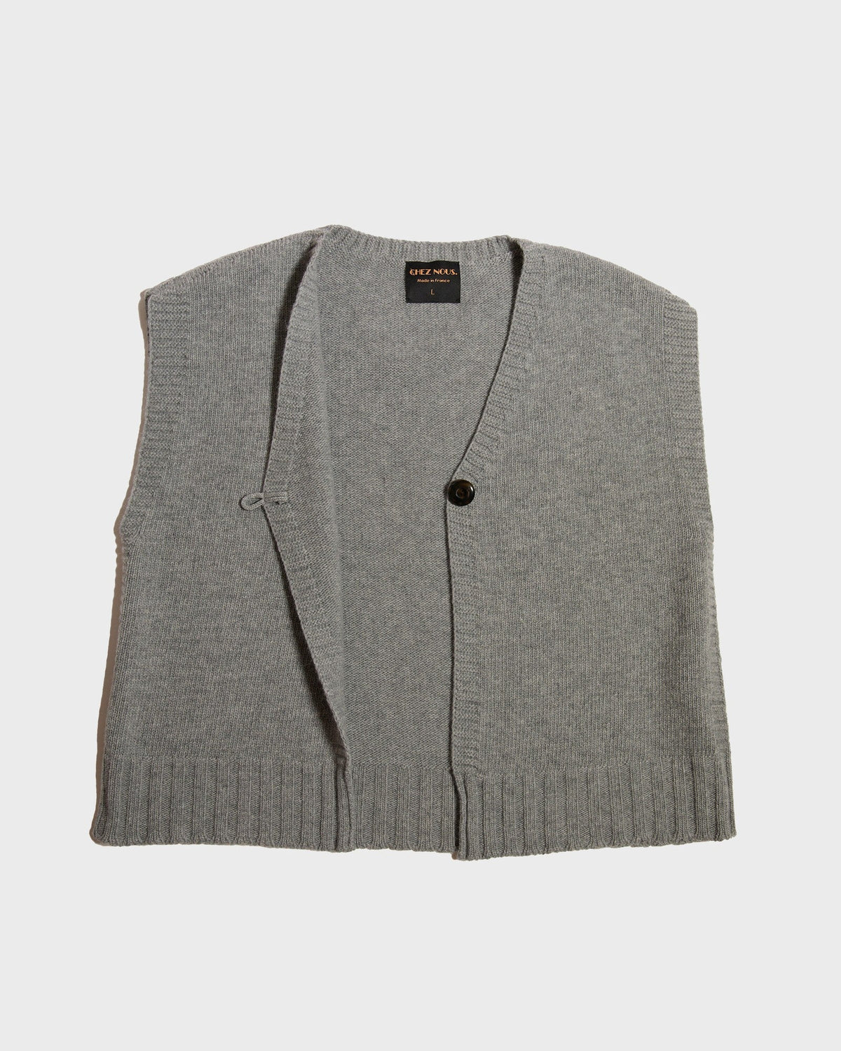 Gilet sans manches UTICA gris, porté ouvert, CHEZ NOUS